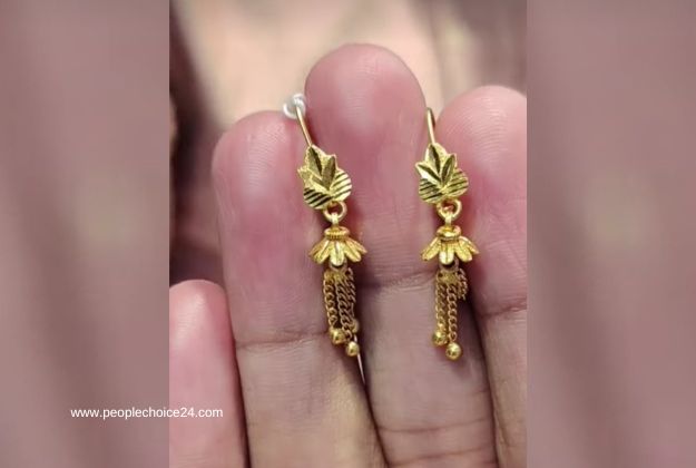 small gold earrings price 