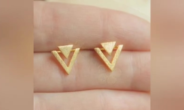2 Gram Gold Earrings Studs