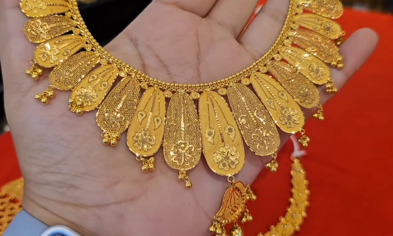 gold necklace for marriage
