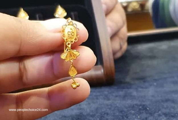 Small size regular use earrings 