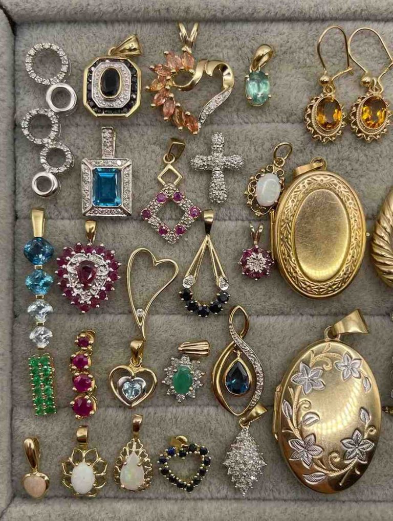 Luxury Gold Jewelry Designs